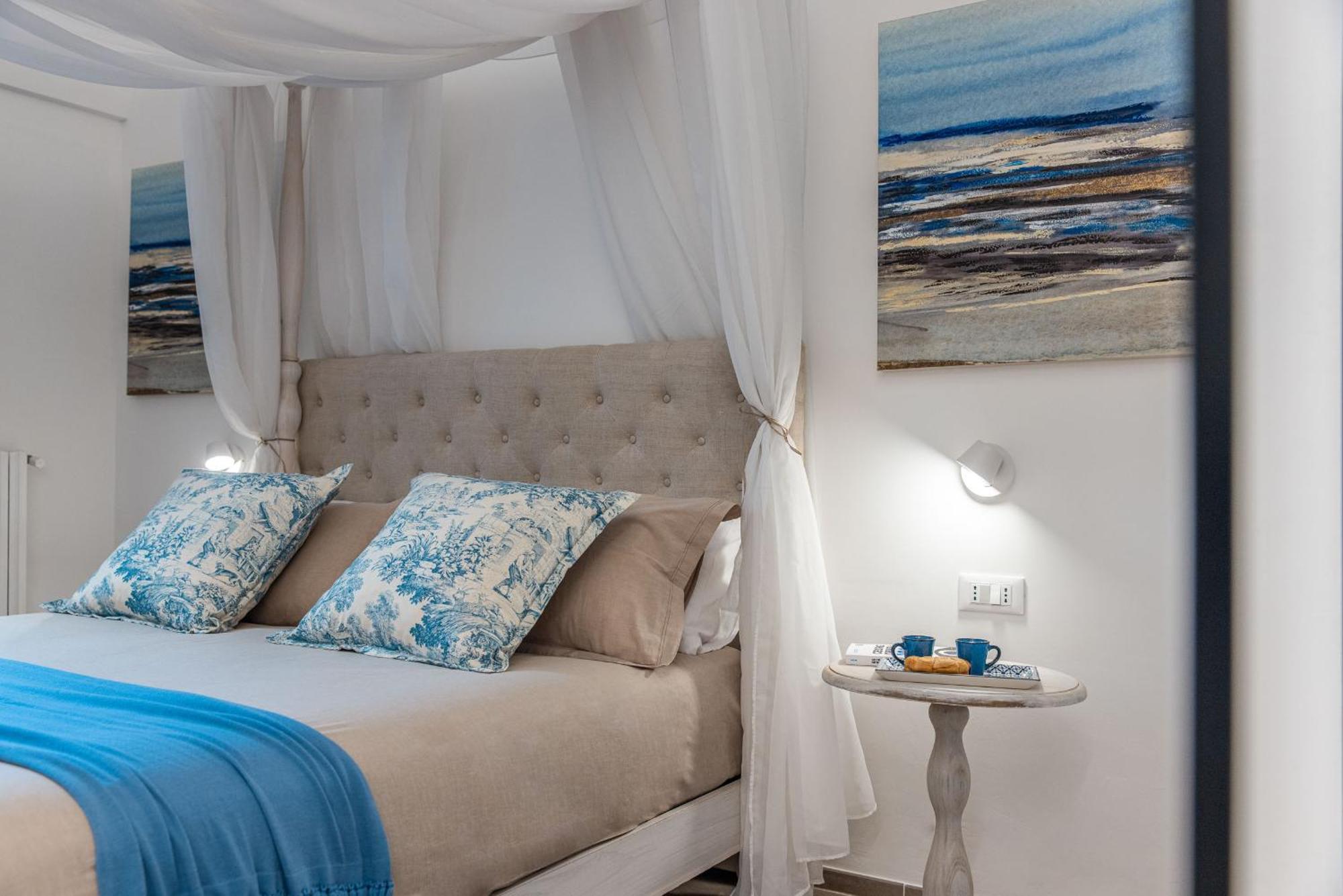 Апартаменты Loft Regina Minor Монополи Экстерьер фото